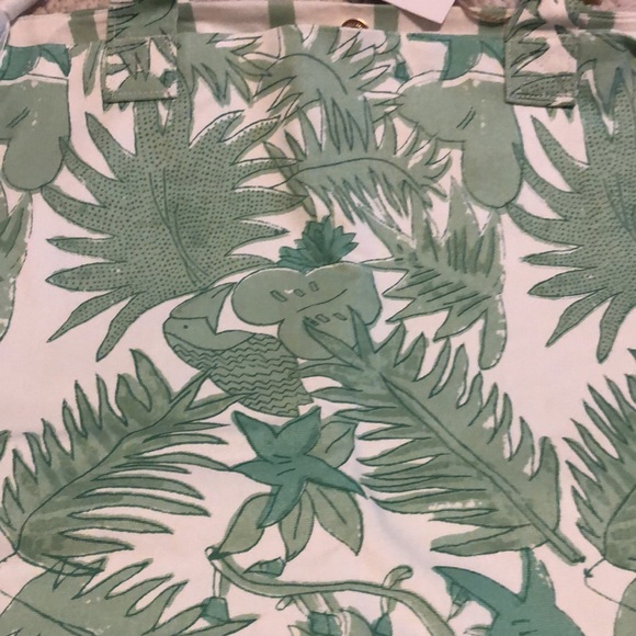 *Beachly* palm beach tote 👜 - Picture 4 of 8